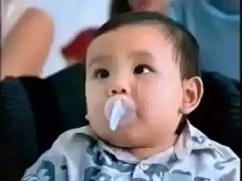 【泰國搞笑廣告】第63集 这婴儿也太搞笑了吧!